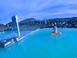 Ajaib, Ada Gua Es & Laguna Biru di Islandia