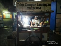 Akhir Pekan, Waktunya Jajan Tahu Campur Lamongan