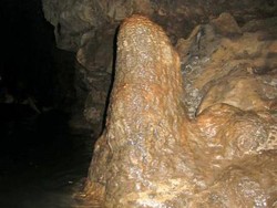 Akhir Pekan, Yuk Cave Tubing di Gua Pindul