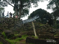 Aneka Larangan di Gunung Padang, Jangan Dilanggar!
