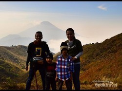 Aneka Tips Untuk Pendakian Gunung Bersama Keluarga