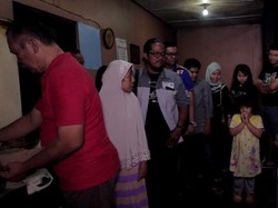 Antre Panjang Demi Sepiring Gudeg Pawon