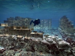Apa? Ada Kota di Bawah Laut Yunani!