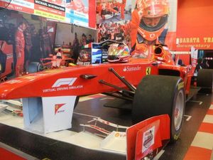 Asyik! Di Museum Angkut, Kita Bisa Jadi Pembalap F1