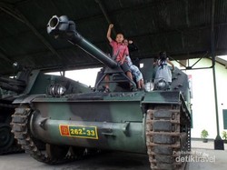 Asyik juga Jalan-jalan di Pusdik Armed, Cimahi