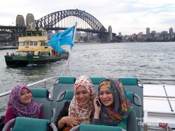 Asyiknya Jelajahi Sydney Sambil Berlayar