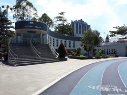 Asyiknya Lapangan Gasibu di Bandung, Punya Perpustakaan