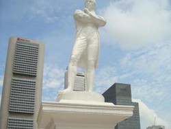 Backpacking ke Singapura Bawa Balita, Bisa!