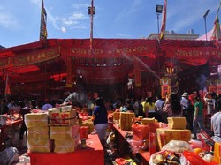 Bakar Perahu Tongkang, Tradisi Unik di Bagan Siapi-api