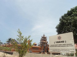 Bali? Bukan, Ini Pura Penataran Agung di Pulau Bangka