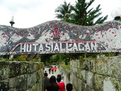 Batu Parsidangan dan Kisah Orang Batak Makan Orang