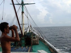 Beda! Traveling ke Pontianak Naik Kapal Pinisi