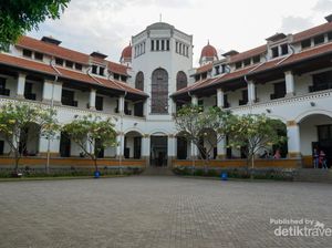 Begini Keunikan Lawang Sewu yang Kerap Jadi Spot Foto Pengunjung