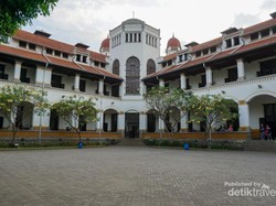 Begini Keunikan Lawang Sewu yang Kerap Jadi Spot Foto Pengunjung