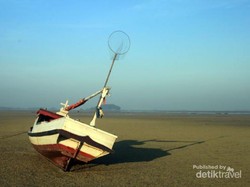 Begini Pantai di Belitung Jika Tanpa Hamparan Batu Granit