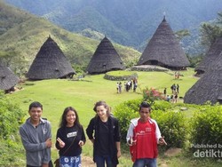Begini Rasanya Keramahan Desa Wae Rebo Flores
