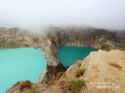 Beginilah Danau 3 Warna Kelimutu yang Terkenal Itu