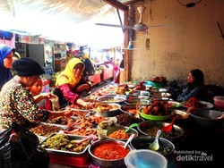 Berburu Kuliner Minang di Pasar Payakumbuh