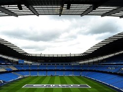 Berkunjung ke Kandang Sang Juara, Manchester City