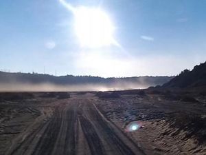 Bertahan di Titik Beku Bromo