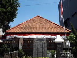 Bertamu ke Rumah Inggit Garnasih, Istri Sang Proklamator