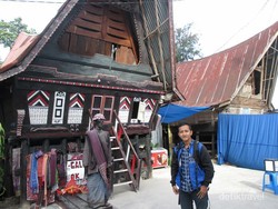 Boneka Sigale-gale Khas dari Pulau Samosir
