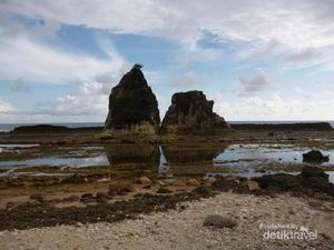 Brumm! Naik Motor Sampai Sawarna