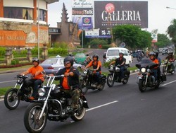Brumm!! Serunya Naik Harley Davidson Keliling Bali