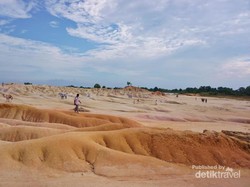 Bukan di Timur Tengah, Ini Gurun Pasir di Bintan