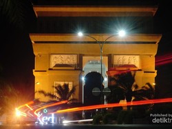 Bukan Paris, Ini Monumen di Kediri