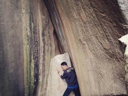 Bukan Taman Bunga, Ini Taman Batu di Majalengka