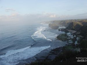 Bukit Kosakora Gunungkidul yang Asyik Buat Camping