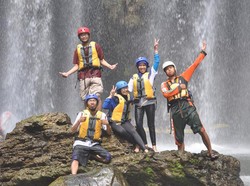 Byur! Serunya Pengalaman Pertama Menantang Jeram Sungai Pekalen