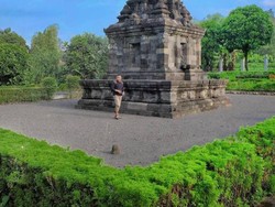 Candi Gebang yang Mungil dan Eksotis