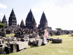 Candi Prambanan yang Selalu Instagramable
