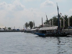 Cara Asyik Menikmati Pantai Ancol