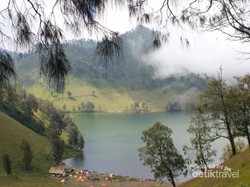 Cerita di Semeru, Lelah Tanjakan Cinta Terobati dengan Ini