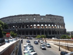 Colosseum, Arena Hidup Mati Gladiator Roma