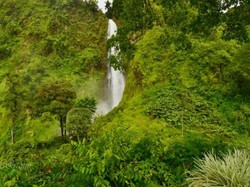 Curug Citambur, Keindahan yang Tersembunyi di Cianjur