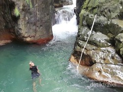 Curug Leuwi Lieuk, Kolam Alami Eksotis di Bogor