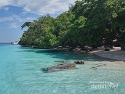 Dari Benteng Sampai Pantai, Ambon Memang Manise