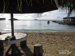 Derawan, Cinta Pada Pijakan Pertama