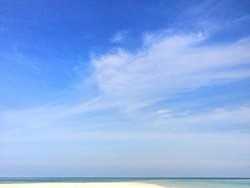 Derawan yang Tetap Menawan