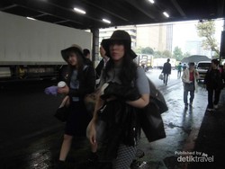 Di Jepang, Cewek Cantik Tak Gengsi ke Pasar!