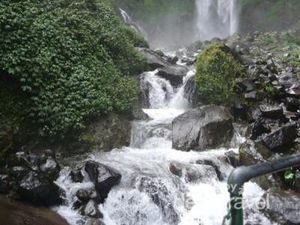 Dua Candi di Karanganyar yang Bentuknya Tak Biasa