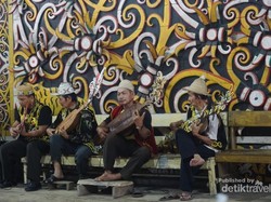 Eksotisme Budaya Suku Dayak Kenyah yang Masih Asli
