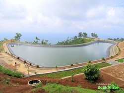 Embung Batara Sriten, Danau Buatan di Puncak Bukit Gunungkidul