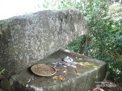 Fenomena Batu Belah yang Aneh di Sumatera Utara