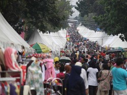 Festival Palang Pintu di Kemang Laris Manis!
