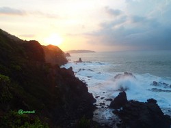 Foto-foto di Tebing Pantai Siung, Seru!
